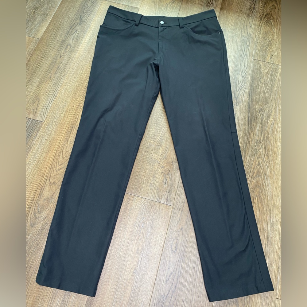 Lululemon ABC Pants 36US